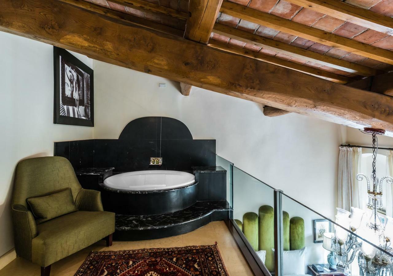 Villa Mangiacane - Small Luxury Hotels Of The World San Casciano in Val di Pesa Exterior photo